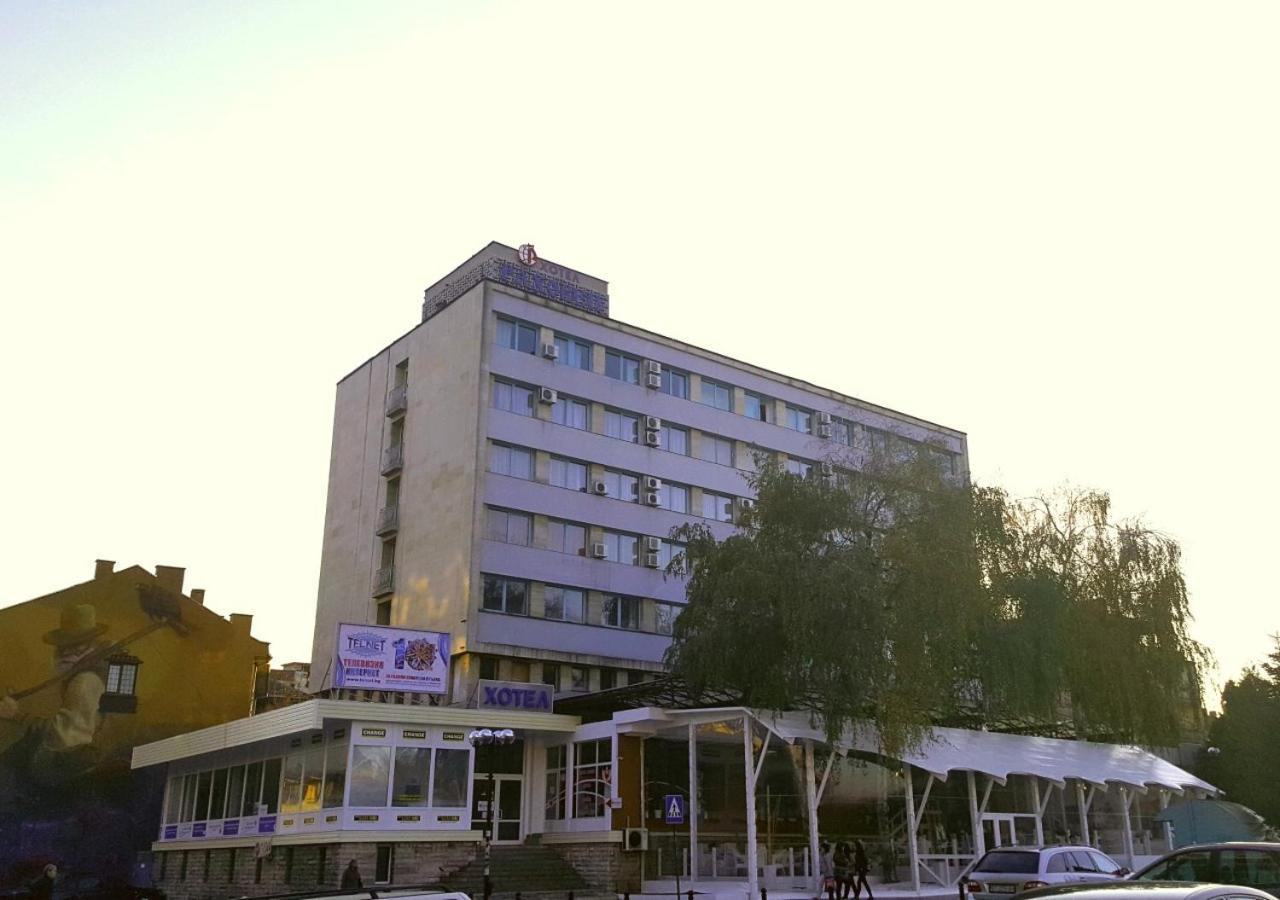 Hotel Rahovets Gorna Orjachovitsa Buitenkant foto