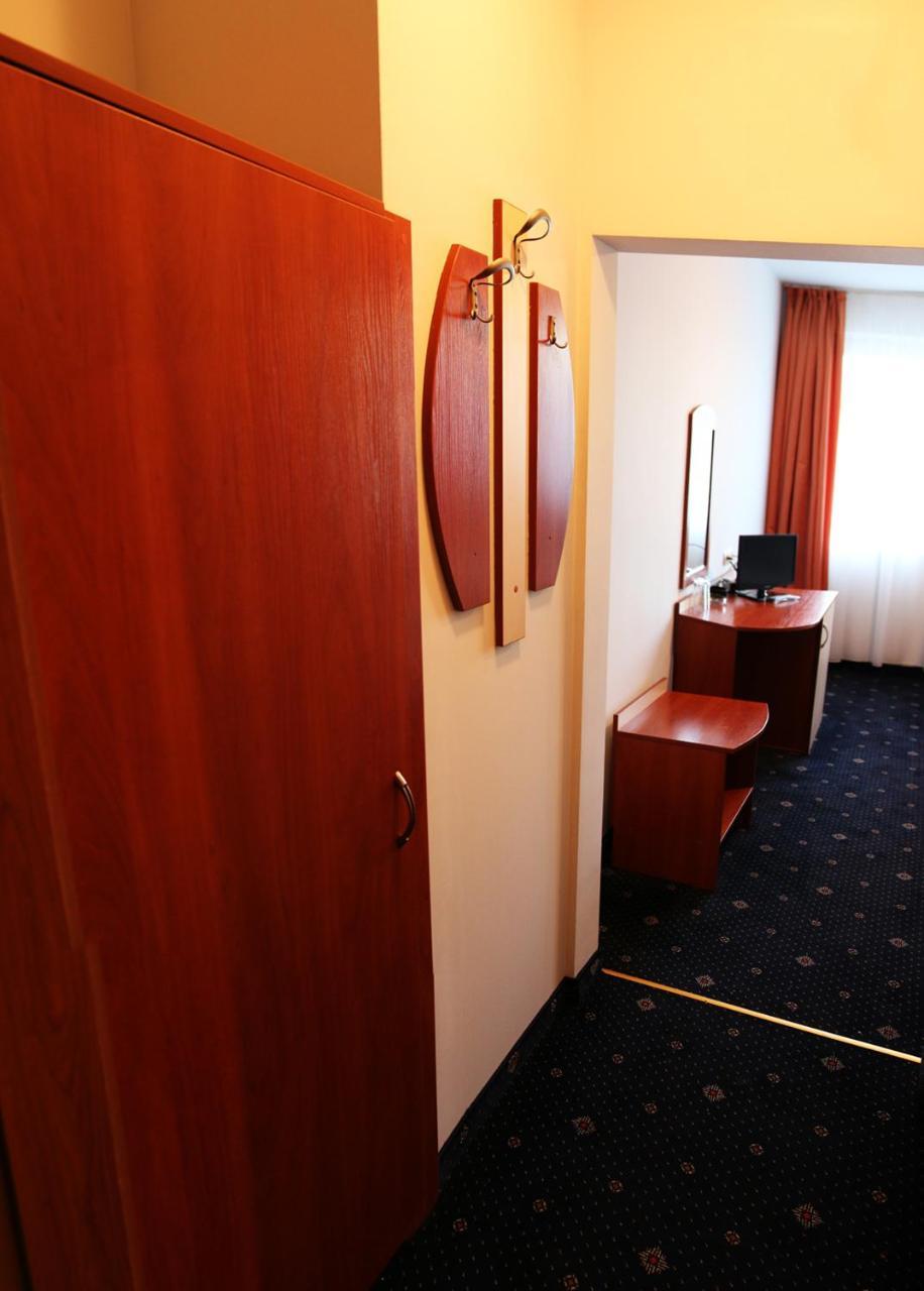 Hotel Rahovets Gorna Orjachovitsa Buitenkant foto